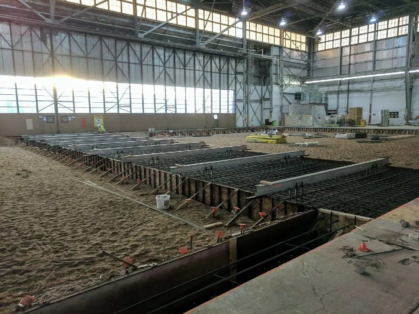 Large commercial slab formed and reinforced with rebar